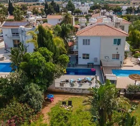 Eden Villa Protaras